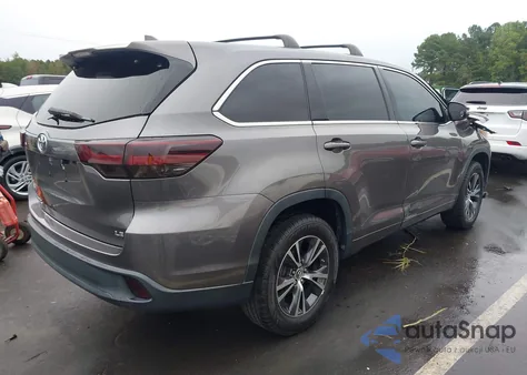 2018 Toyota Highlander Le Plus from USA, damaged, VIN 5TDZZRFH5JS279099